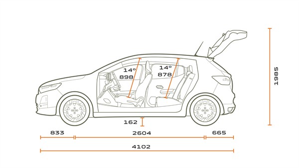 Na sliki je stranski linijski prikaz vozila z odprtimi prtljažnimi vrati. Vidna je celotna notranja razporeditev, vključno s sedeži voznika, sovoznika in druge sedežne vrste.