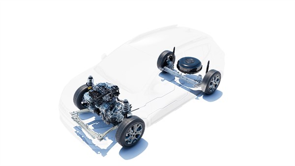 Na sliki je prikazan razstavljen pogonski sklop vozila na belem ozadju. Na levi strani sta motor in sprednji kolesni par z vzmetenjem, krmilnim mehanizmom in delom šasije. Na desni strani sta zadnji kolesni par ter okrogla posoda, ki deluje kot rezervoar za LPG.