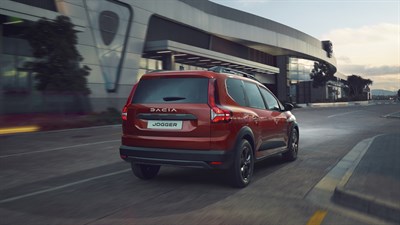 Ponudba novega vozila Dacia Jogger